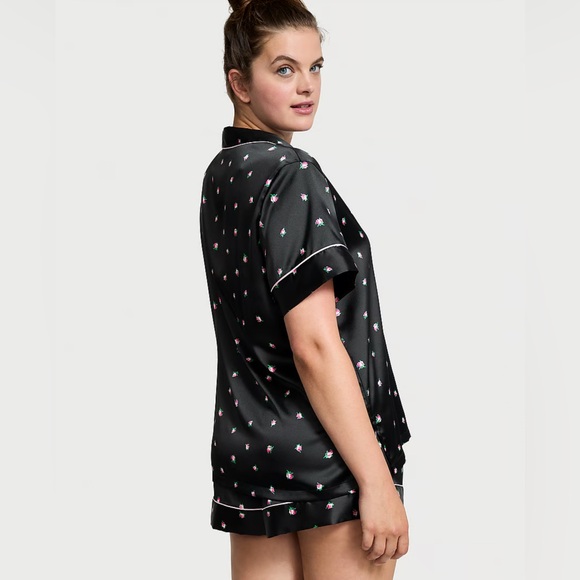 Victoria Secret Satin Short Pajama Set – Black Rosebuds (XXL) - Picture 2 of 11